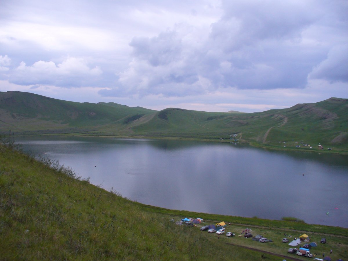Озеро фыркал Хакасия
