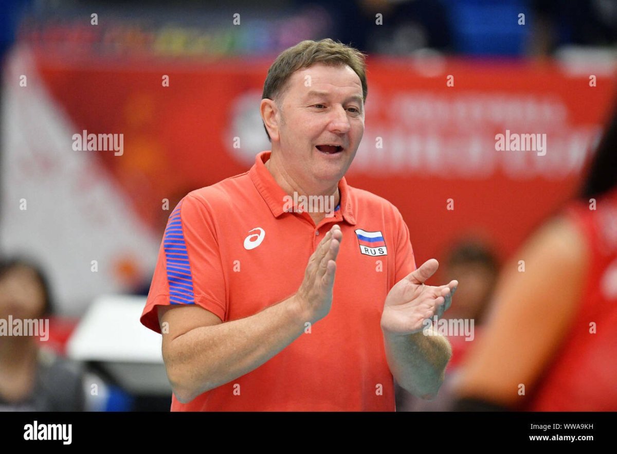 Серджио Бузато тренер