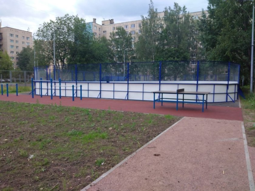Покрытие для спортивных площадок на улице