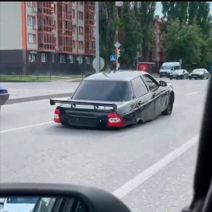 Самая низкая Приора в России
