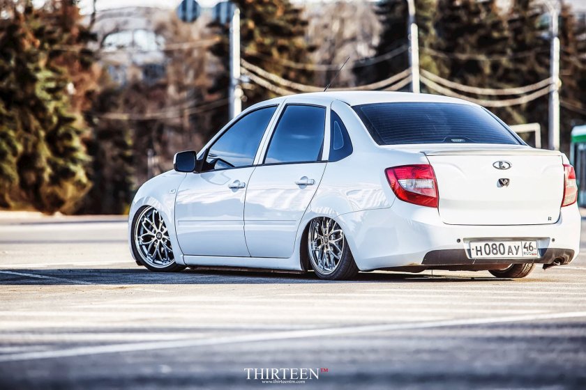 Лада Гранта stance