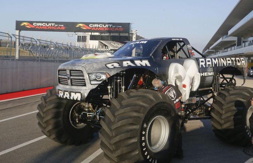 Dodge Ram бигфут