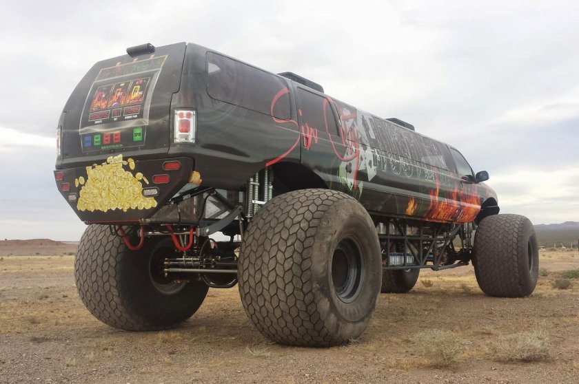Монстр трак Ford Excursion
