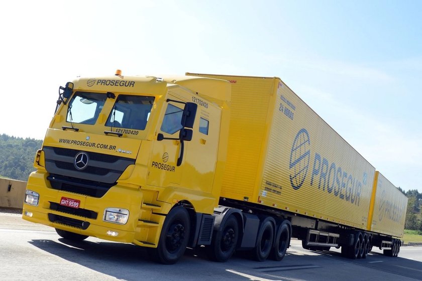 Truck esgizito Brazilian