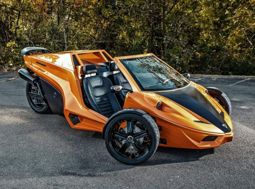 Трёхколёсный спорткар Polaris