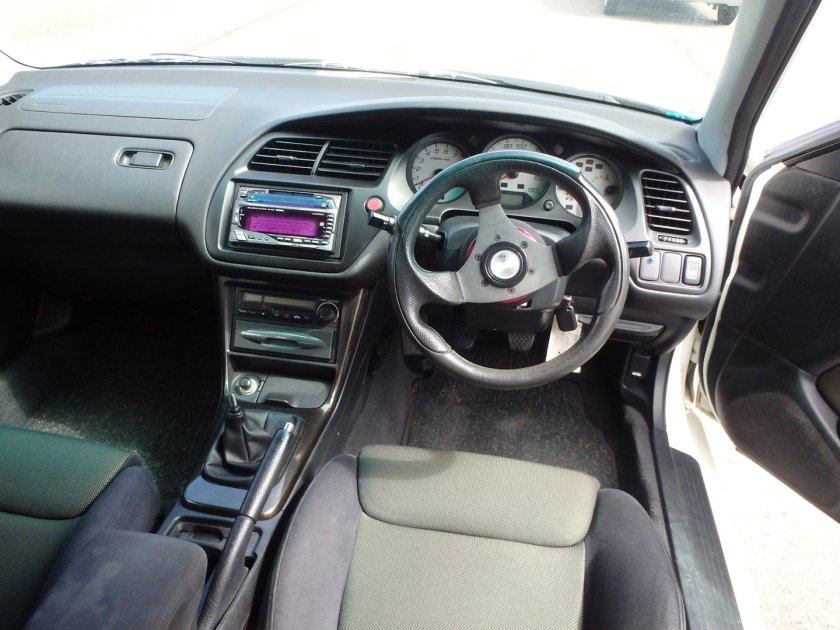Honda Torneo Euro r салон