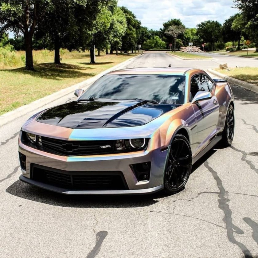Chevrolet Camaro dodge