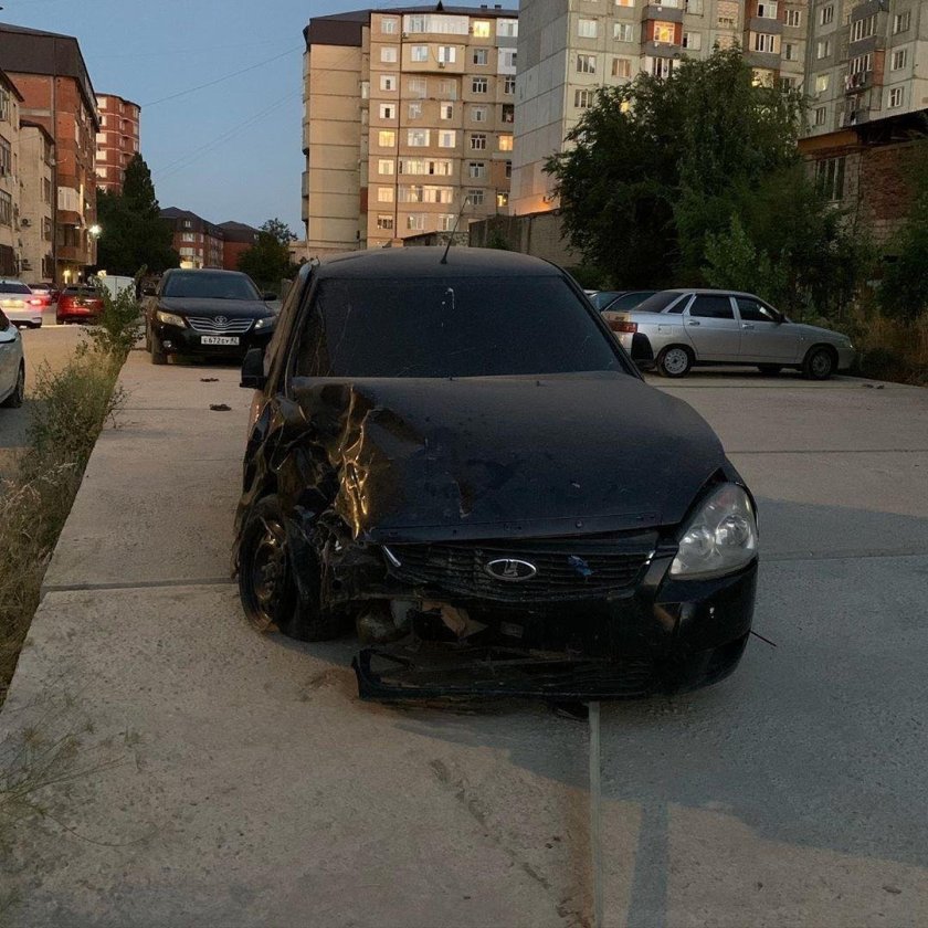 Оперская Приора битая