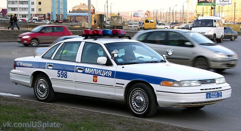 Ford Crown Victoria полиция России