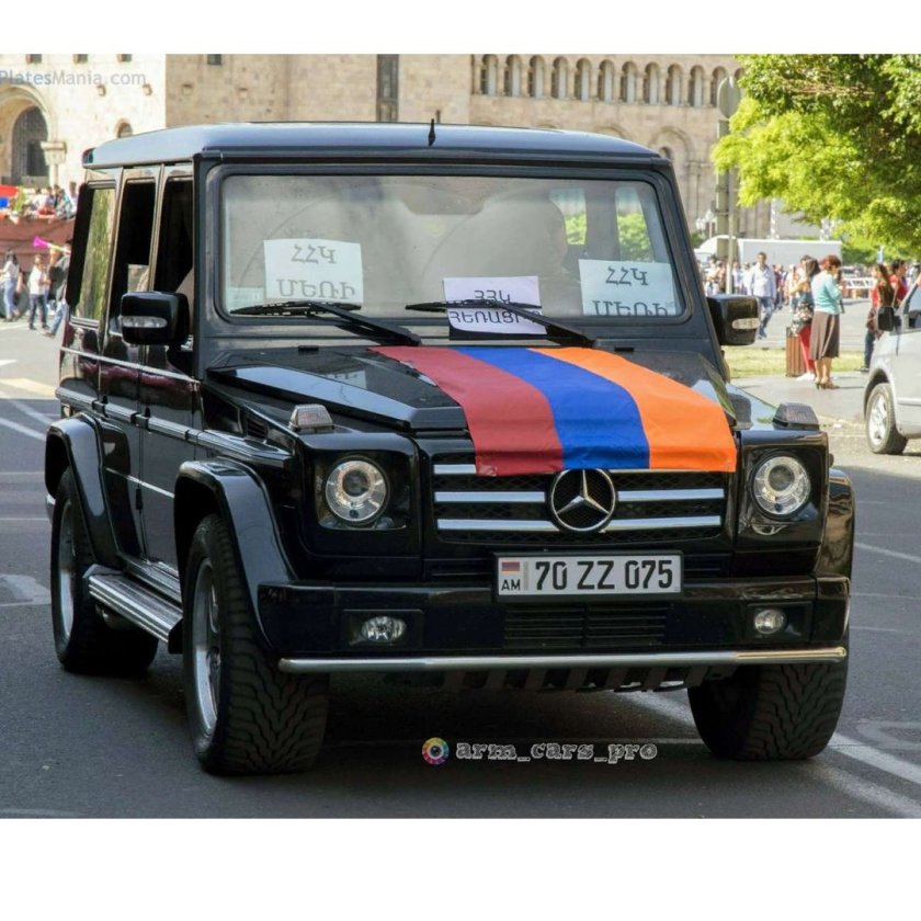 Мерседес Гелик азербайджанский