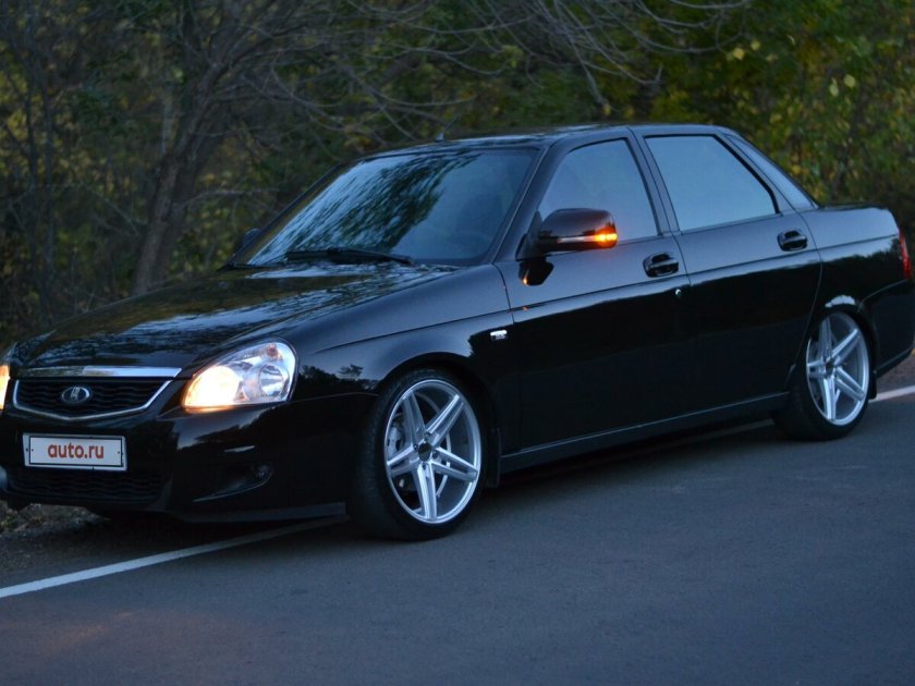 Плёнка на приору сколько стоит