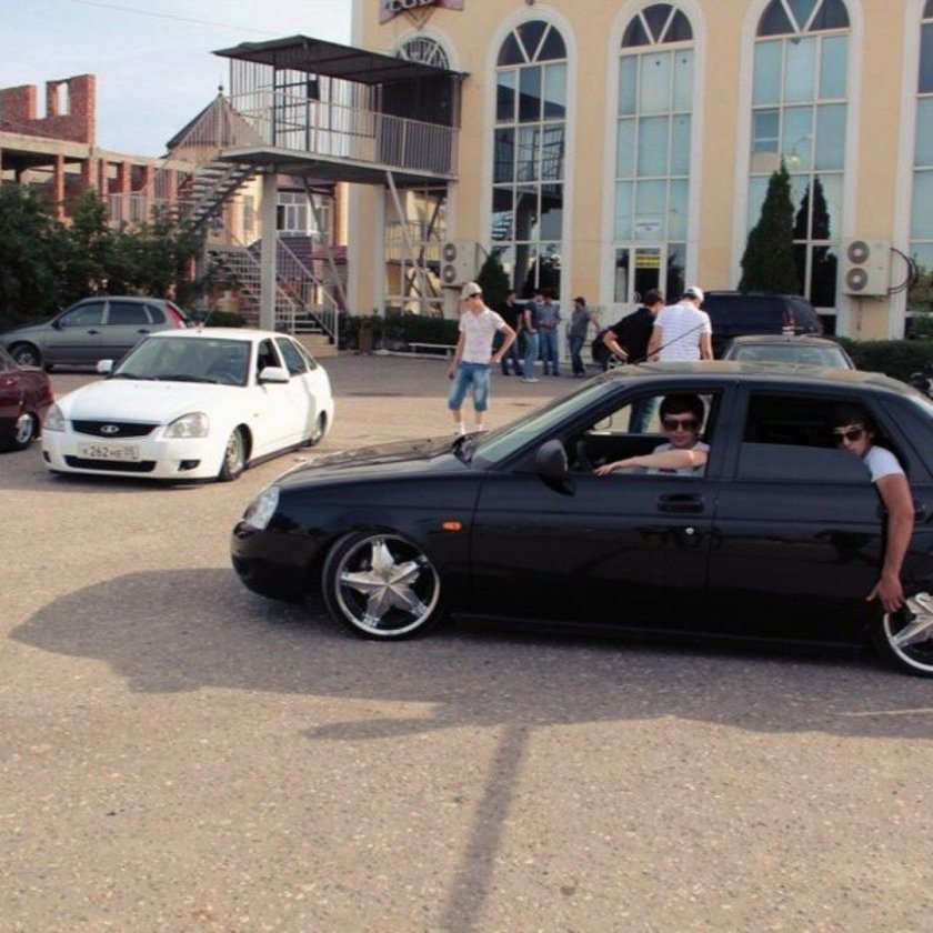 Лада Приора и кавказцы