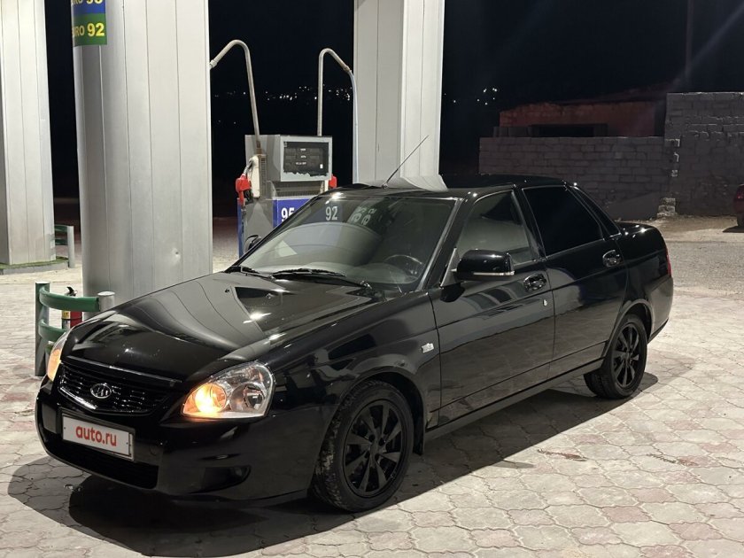 Лада Приора хэтчбек черная тюнинг