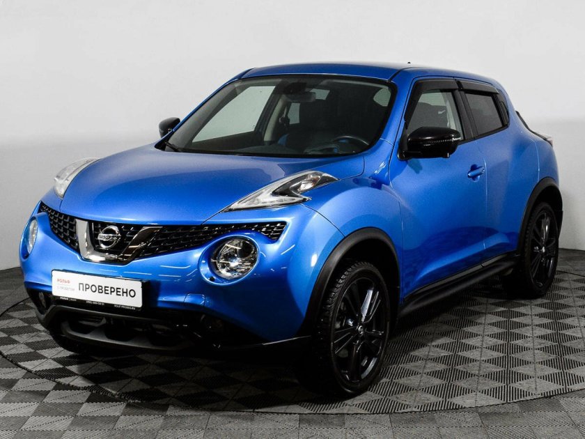 Nissan Juke синий