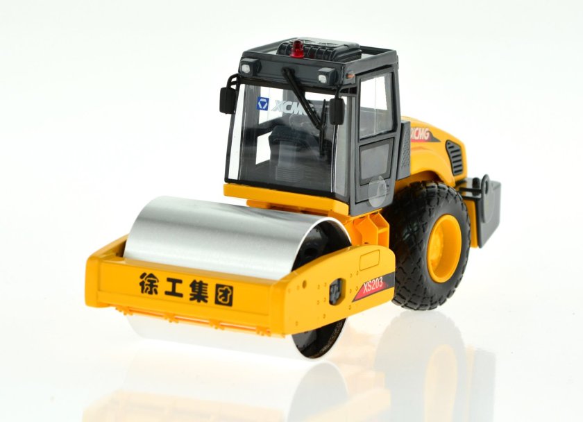 Дорожный каток Liebherr