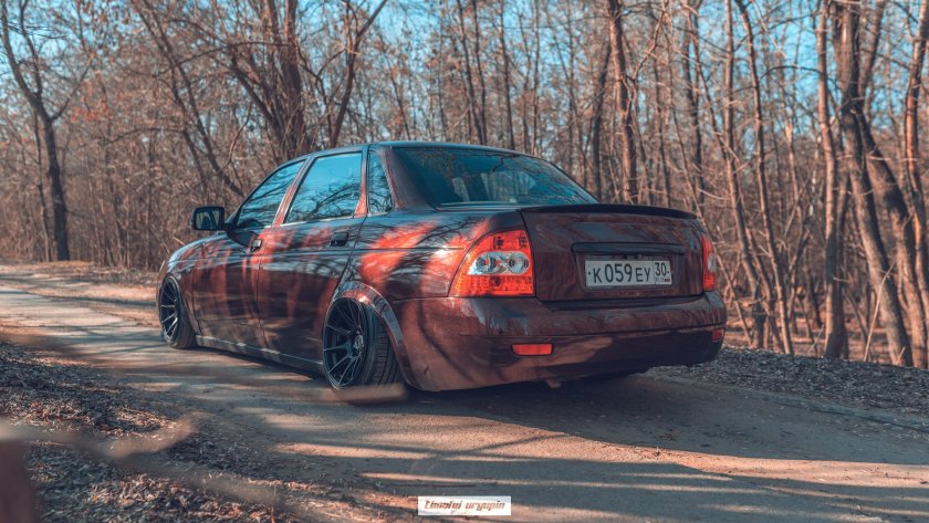 Лада Приора stance