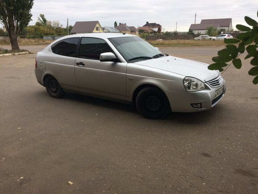 Lada Priora Coupe