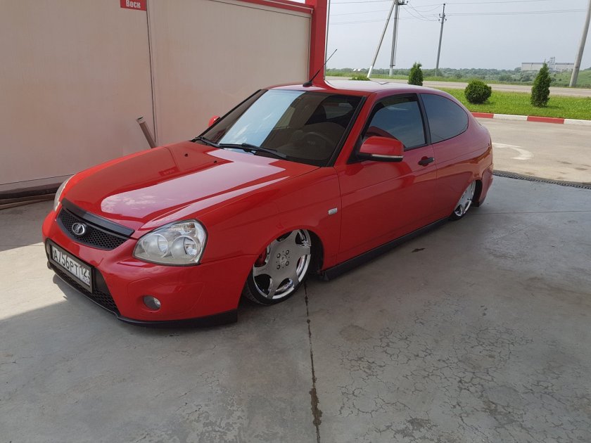 Лада Приора спорт купе