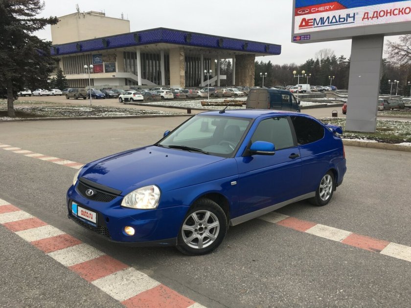 Lada Priora Coupe