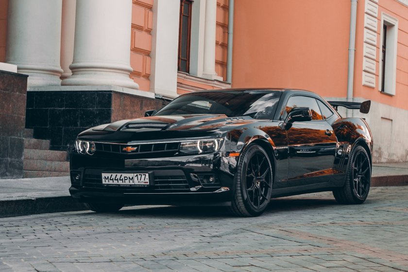 Шевроле Камаро Black