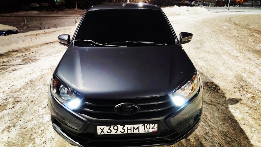 Lada Granta Black Edition