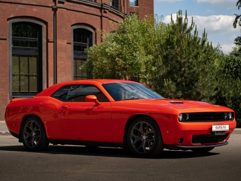 Dodge Challenger III Рестайлинг