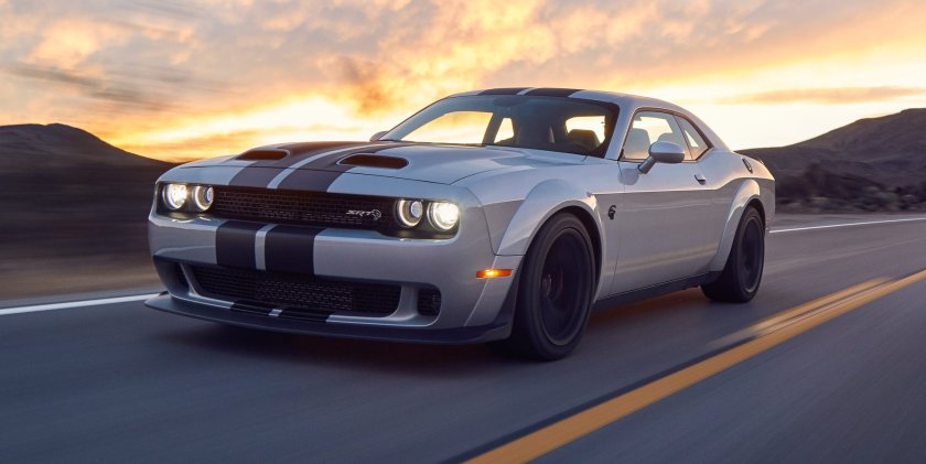Додж Hellcat Challenger