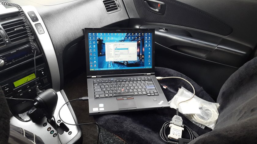 Перепрошивка автомобиля