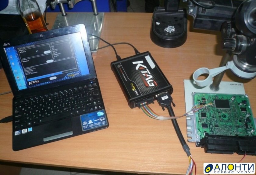 Перепрошивка автомобиля