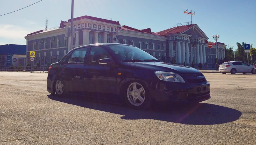 Пневмоподвеска на Лада Гранта