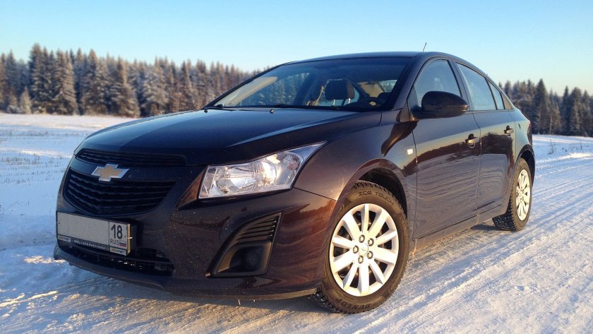 Chevrolet Cruze коричневый