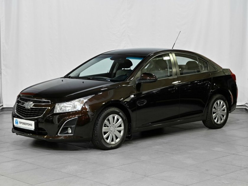 Фиолетовый Geely