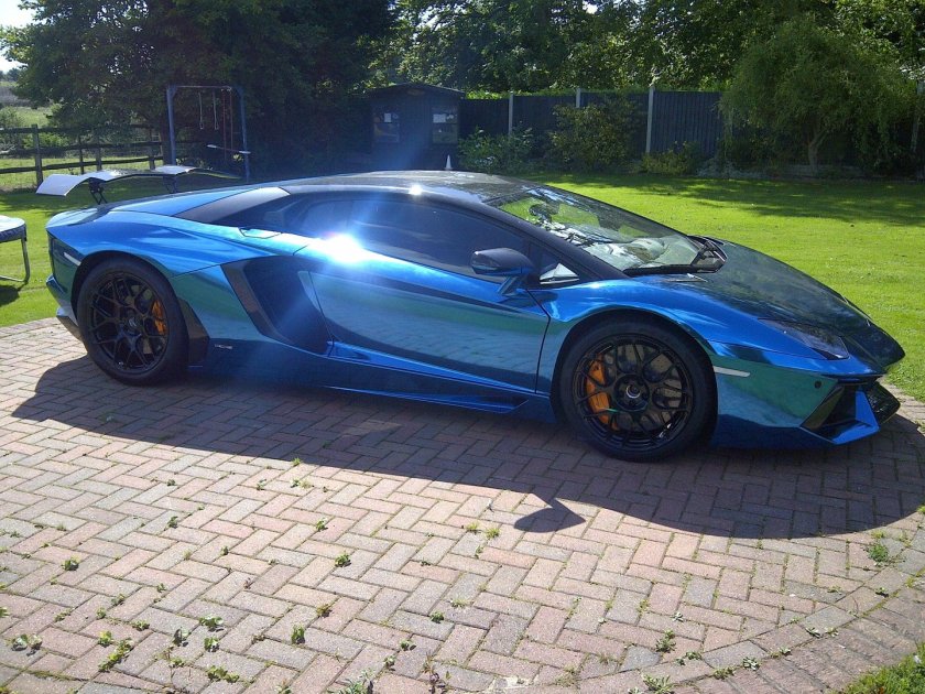 Lamborghini Aventador хамелеон