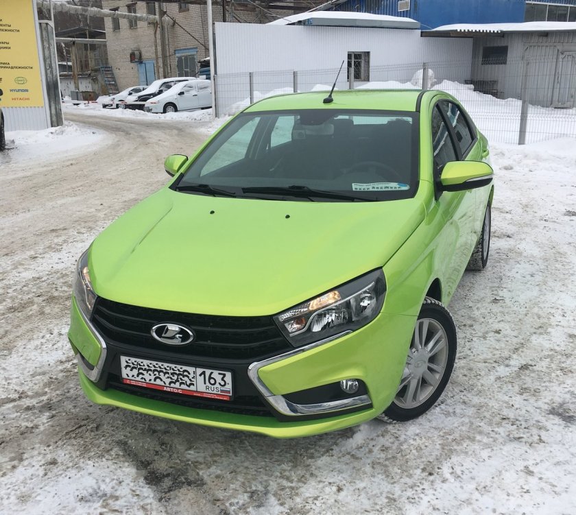 Лада Веста салатовая