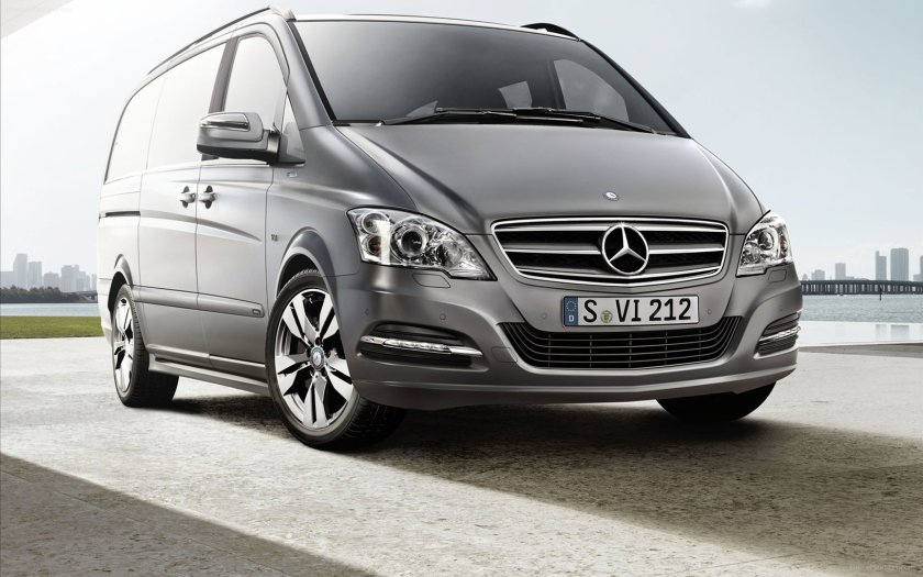 Мерседес Benz Viano