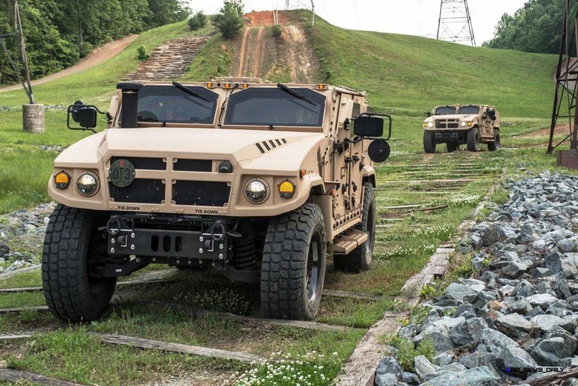 JLTV бронеавтомобиль