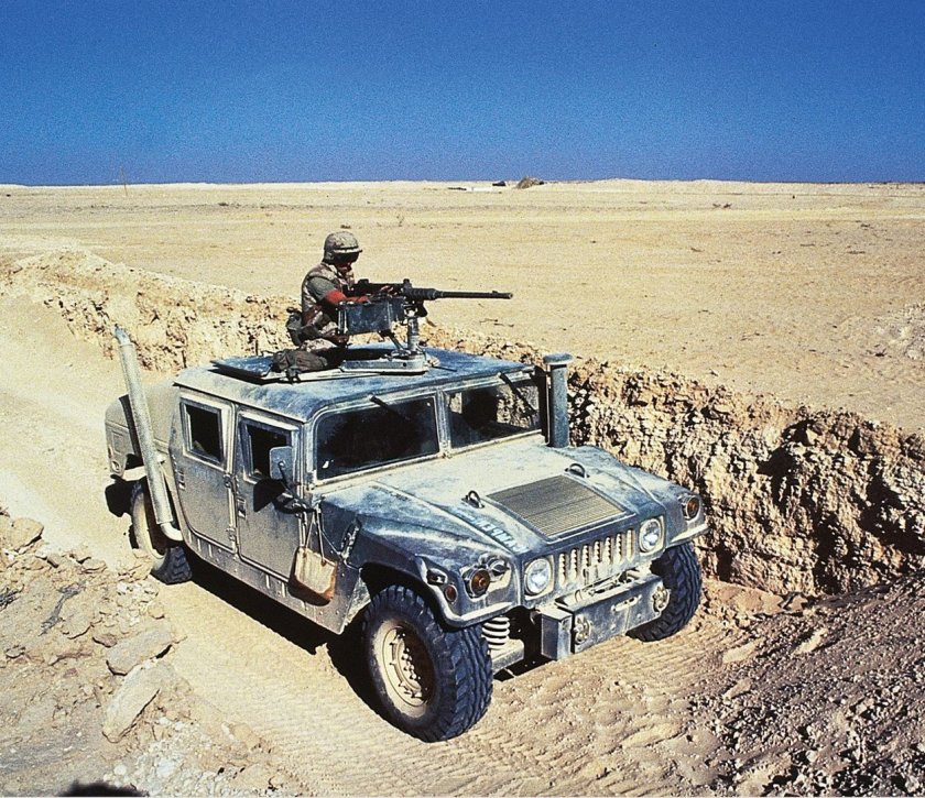 HMMWV внедорожник Humvee