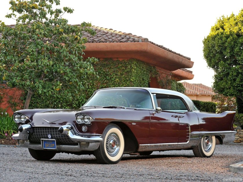 Cadillac Eldorado Brougham