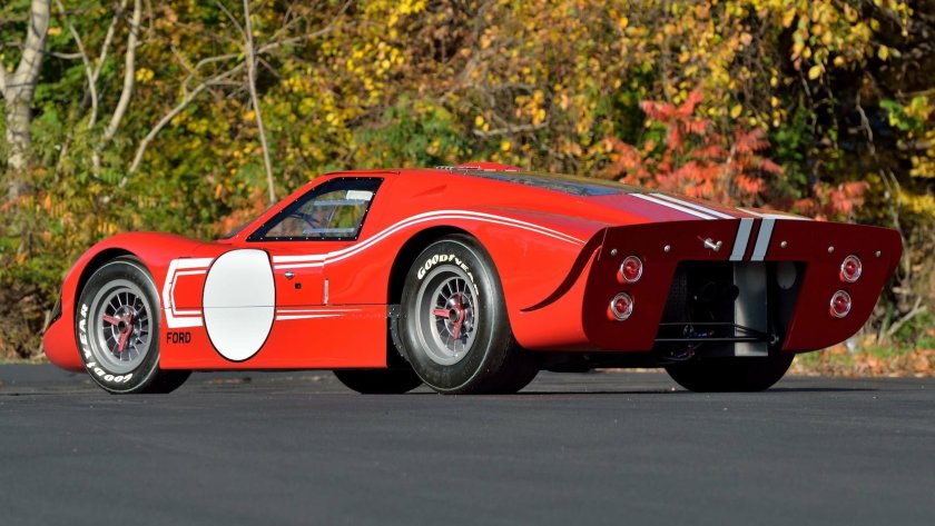 Ford gt MK IV