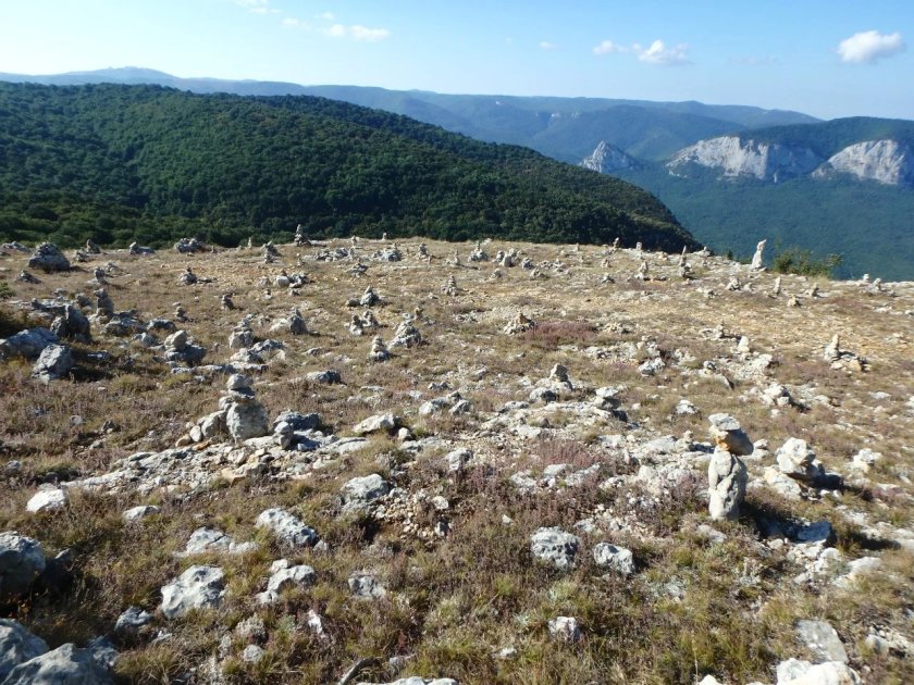 Рунический Лабиринт гора Бойко в Крыму