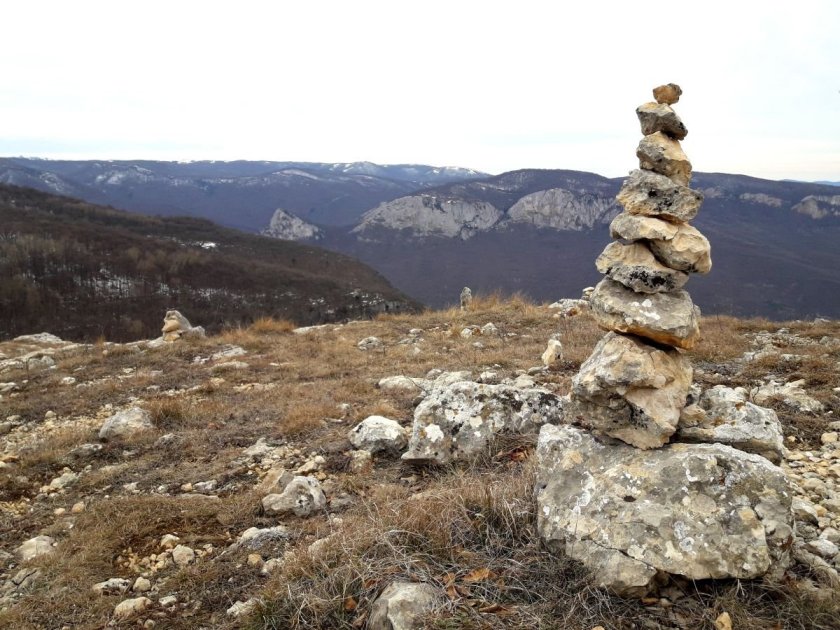 Рунический Лабиринт гора Бойко в Крыму