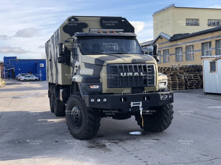 Грузовик Урал Некст армейский