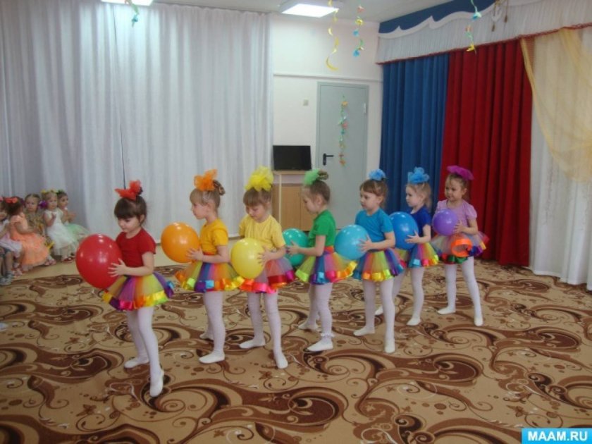 День танца в детском саду