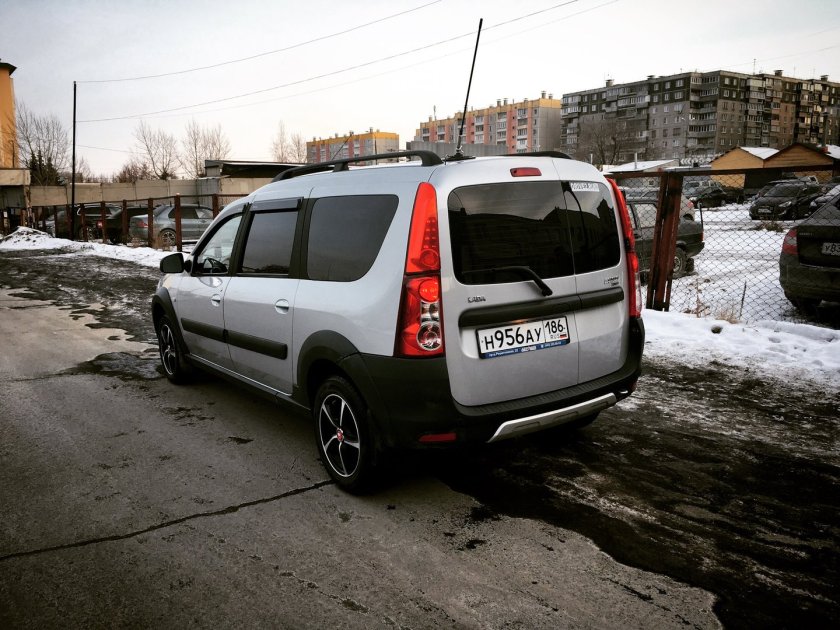 Тюнингованный Лада Ларгус кросс