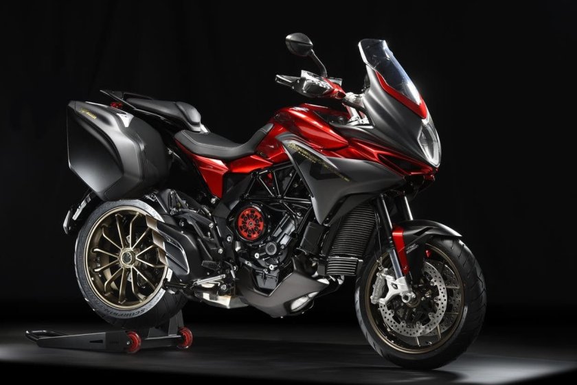 MV Agusta Туризмо
