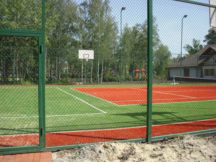 Сетка для ограждения спортивных площадок