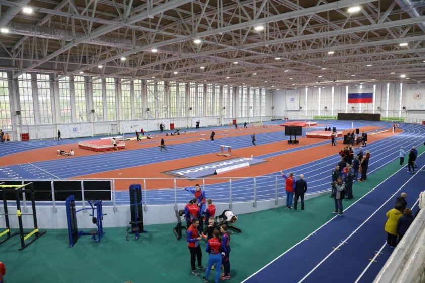 Легкоатлетический манеж стадион Локомотив Нижний Новгород
