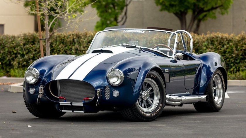 Ford Shelby AC Cobra