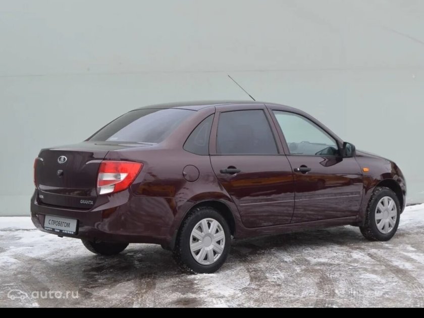 Lada Granta бордовая