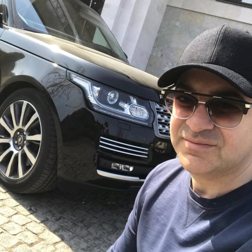 Автомобиль Гарика Мартиросяна фото